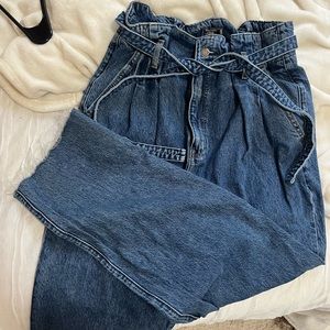 Paper bag waist pants